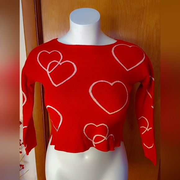 ❤️✨ Philosophy Red Heart Sweater – Size S/P NWOT ✨❤️ - Picture 2 of 6